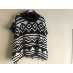 Old Navy M-L  Knit Sweater Pullover Cowl Neck